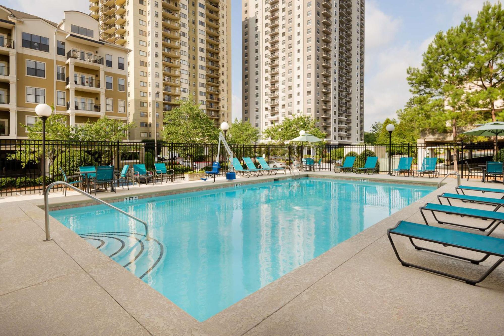 Hampton Inn Atlanta Perimeter Center Sandy Springs Exterior foto